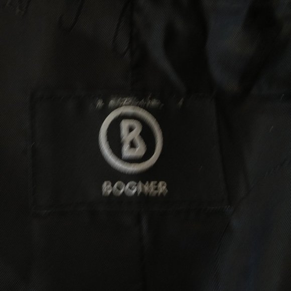 Bogner Black Angora Blend Military Style Blazer with Leather Trim - Size 6 - Picture 4 of 6